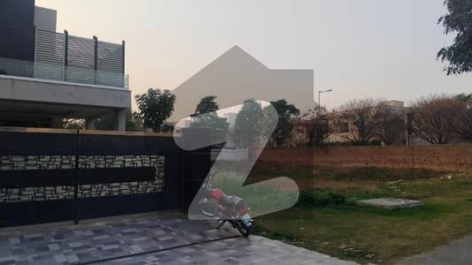 41 Marla Residential Plot For Sale