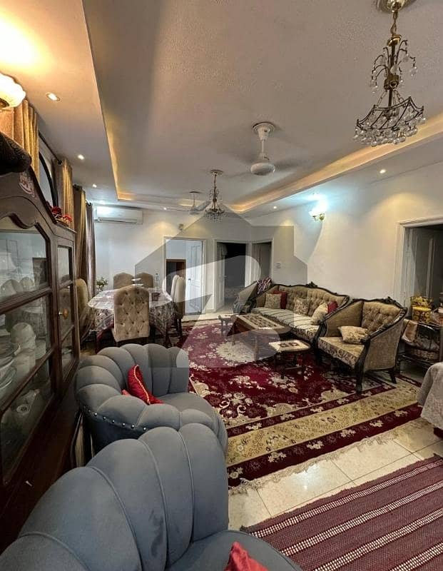 12 Marla House On G9 For Sale