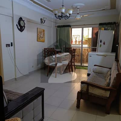 گلشن اقبال - بلاک 13-ڈی2 گلشنِ اقبال,گلشنِ اقبال ٹاؤن,کراچی میں 3 کمروں کا 7 مرلہ فلیٹ 2.0 کروڑ میں برائے فروخت۔
