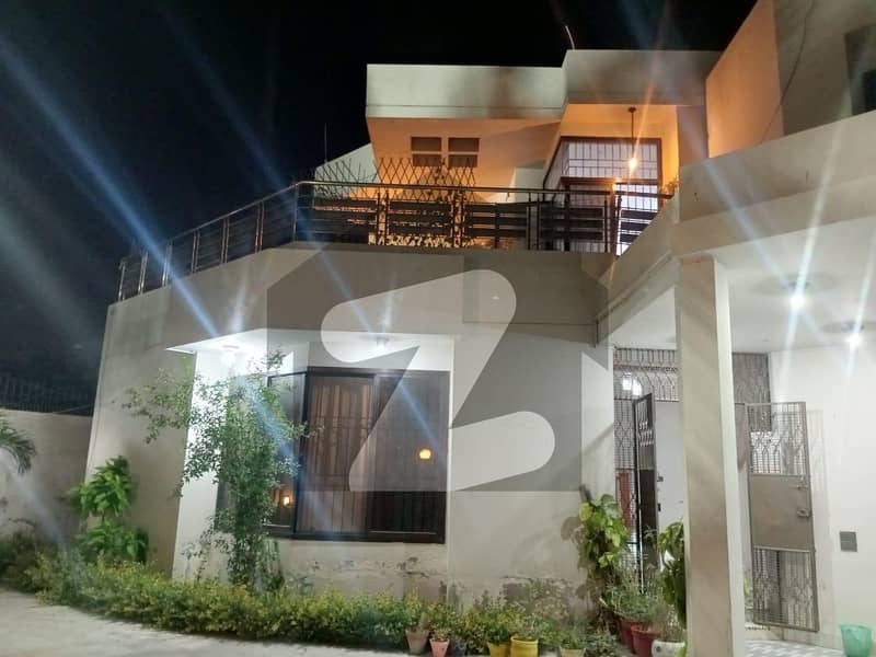 ڈی ایچ اے فیز 4 ڈی ایچ اے ڈیفینس,کراچی میں 5 کمروں کا 1 کنال مکان 4.0 لاکھ میں کرایہ پر دستیاب ہے۔ ڈی ایچ اے فیز 4 ڈی ایچ اے ڈیفینس,کراچی میں 5 کمروں کا 1 کنال مکان 4.0 لاکھ میں کرایہ پر دستیاب ہے۔