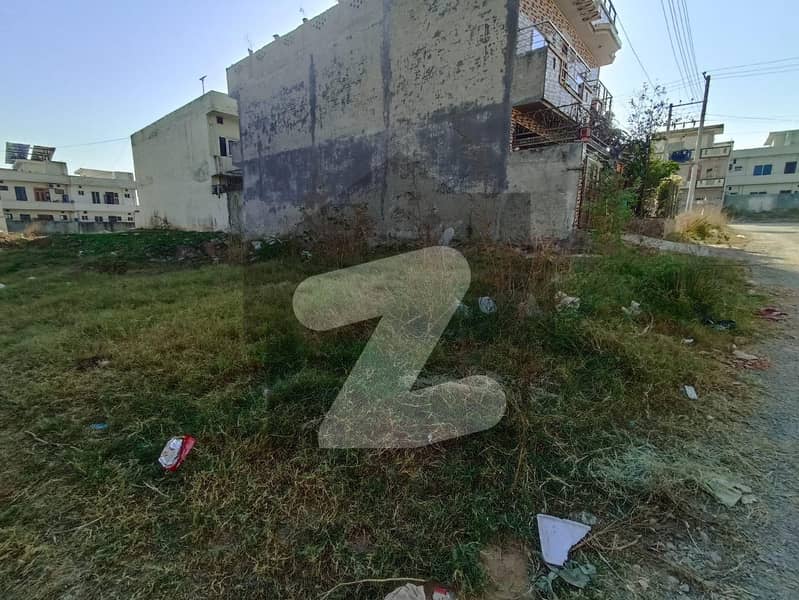 I 11/2 Plot For Sale 6 Marla I 11/2 Plot For Sale 6 Marla