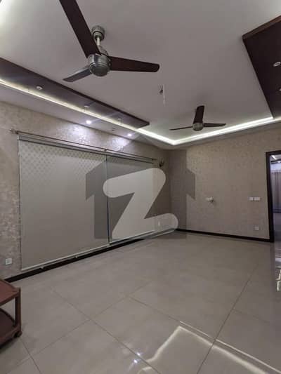 Stylish & Sophisticated 1 Kanal Modern Upper Portion On Awesome Location For Rent In DHA Phase 3 Lahore Stylish & Sophisticated 1 Kanal Modern Upper Portion On Awesome Location For Rent In DHA Phase 3 Lahore