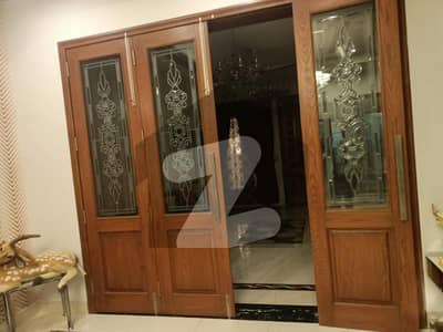 2 Kanal Commercial House Is Available For Rent In Gulberg Best Opportunity For Offices