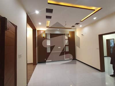 Beautiful 5 Marla House| Lake City M7-B| Prime Offer by Moazzam Estate