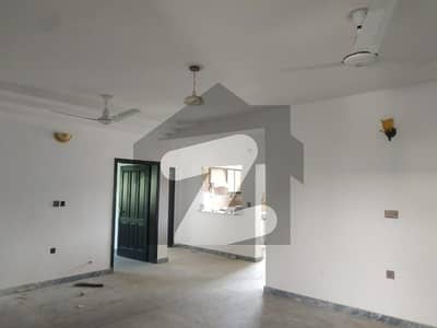 جناح گارڈنز فیز 1 جناح گارڈنز,ایف ای سی ایچ ایس,اسلام آباد میں 3 کمروں کا 11 مرلہ بالائی پورشن 50.0 ہزار میں کرایہ پر دستیاب ہے۔ جناح گارڈنز فیز 1 جناح گارڈنز,ایف ای سی ایچ ایس,اسلام آباد میں 3 کمروں کا 11 مرلہ بالائی پورشن 50.0 ہزار میں کرایہ پر دستیاب ہے۔