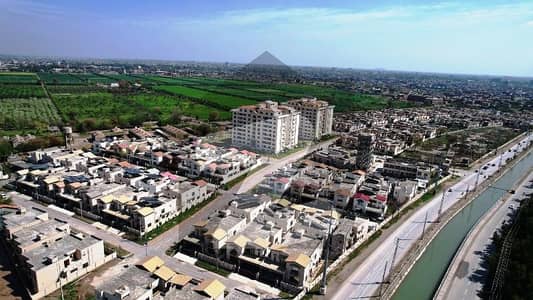 عسکری 6 پشاور میں 5 کمروں کا 1 کنال مکان 1.8 لاکھ میں کرایہ پر دستیاب ہے۔