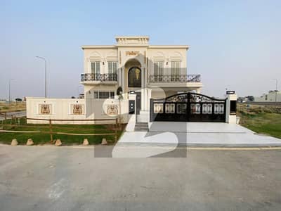 ڈی ایچ اے فیز 6 - بلاک ایچ فیز 6,ڈیفنس (ڈی ایچ اے),لاہور میں 6 کمروں کا 1 کنال مکان 12.5 کروڑ میں برائے فروخت۔ ڈی ایچ اے فیز 6 - بلاک ایچ فیز 6,ڈیفنس (ڈی ایچ اے),لاہور میں 6 کمروں کا 1 کنال مکان 12.5 کروڑ میں برائے فروخت۔