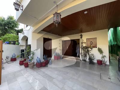 Luxury Corner House For Sale In Sector C-1 Reasonable Price 5-Bedroom Extreme Top Location Bahria Enclave Islamabad Luxury Corner House For Sale In Sector C-1 Reasonable Price 5-Bedroom Extreme Top Location Bahria Enclave Islamabad