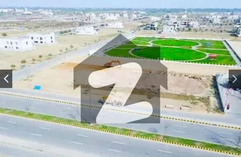 ڈی ایچ اے سٹی لاہور میں 5 مرلہ پلاٹ فائل 26.0 لاکھ میں برائے فروخت۔ ڈی ایچ اے سٹی لاہور میں 5 مرلہ پلاٹ فائل 26.0 لاکھ میں برائے فروخت۔