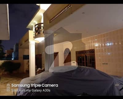 BEAUTIFUL HOUSE FOR RENT IN BEST LOCATION OF GULISTANE JAUHAR BLOCK 13