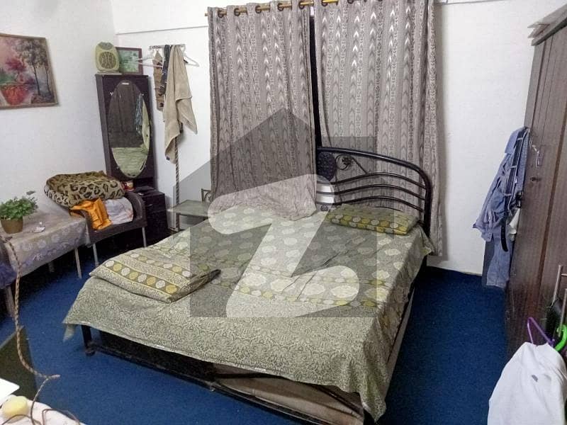 ڈی ایچ اے فیز 5 ڈی ایچ اے ڈیفینس,کراچی میں 9 کمروں کا 4 مرلہ فلیٹ 48.0 لاکھ میں برائے فروخت۔ ڈی ایچ اے فیز 5 ڈی ایچ اے ڈیفینس,کراچی میں 9 کمروں کا 4 مرلہ فلیٹ 48.0 لاکھ میں برائے فروخت۔
