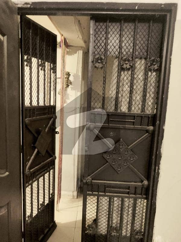 Ideal Prime Location Flat For sale In Nazimabad 4 Ideal Prime Location Flat For sale In Nazimabad 4