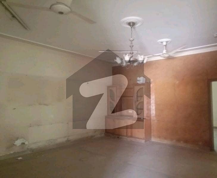 Johar Town 10 Marla House Up For sale Johar Town 10 Marla House Up For sale