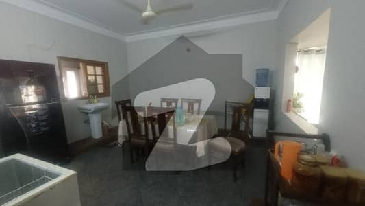 فیڈرل بی ایریا ۔ بلاک 13 فیڈرل بی ایریا,کراچی میں 7 کمروں کا 16 مرلہ مکان 8.6 کروڑ میں برائے فروخت۔ فیڈرل بی ایریا ۔ بلاک 13 فیڈرل بی ایریا,کراچی میں 7 کمروں کا 16 مرلہ مکان 8.6 کروڑ میں برائے فروخت۔