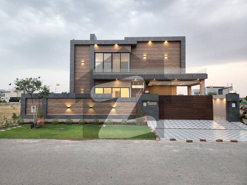 Modern Day Designed Bungalow Modern Day Designed Bungalow