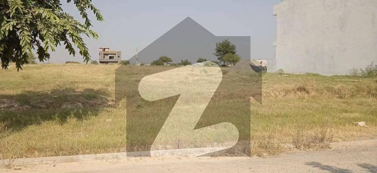 4 KANAL Corner PLOT FOR SALE MM ALAM ROAD 4 KANAL Corner PLOT FOR SALE MM ALAM ROAD