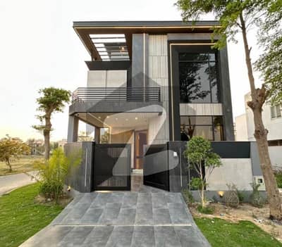 5 Marla modern design house available for sale in 9 town DHA lahore