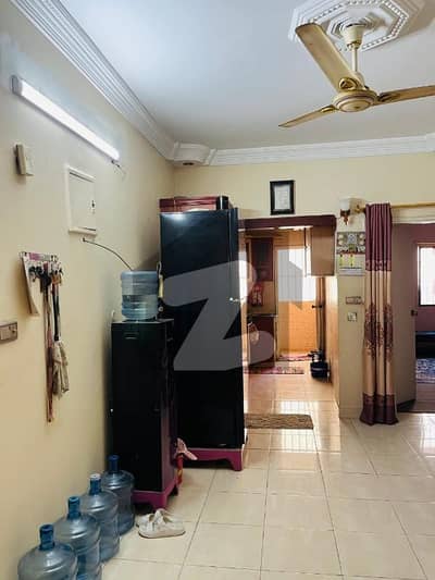 Spacious Prime Location Flat Is Available In Gulshan-e-Iqbal - Block 4 For sale