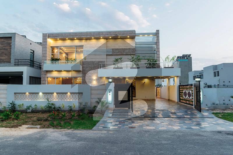 D H A Lahore 1 Kanal Brand New Mazher Munir Design House With 100% Original Pics Available For Rent D H A Lahore 1 Kanal Brand New Mazher Munir Design House With 100% Original Pics Available For Rent