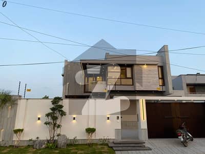 1000 square yards Brand new House available for sale in DHA phase 8