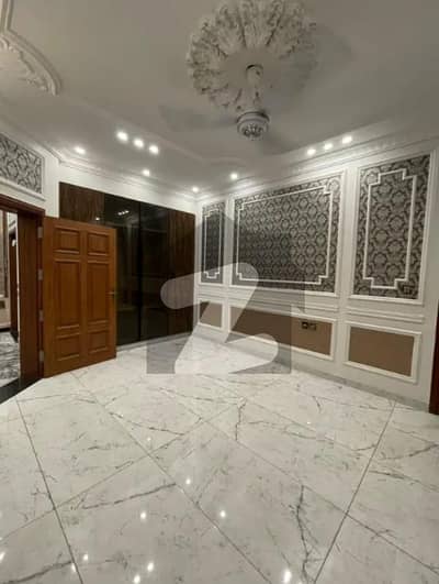 11 Marla Upper Portion Like New Portion For Rent With Original Pics