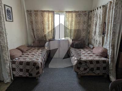 100 Square Yards Flat In New Karachi - Sector 5-M