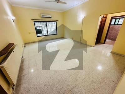 ایف ۔ 8/3 ایف ۔ 8,اسلام آباد میں 5 کمروں کا 1 کنال مکان 27.5 کروڑ میں برائے فروخت۔