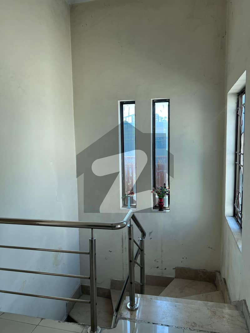 12 Marla Beautiful House For Sale 12 Marla Beautiful House For Sale