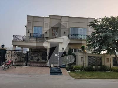 Magnificent 10 Marla Ultra Modern Luxury House For Sale In Nargis Block Bahria Town Lahore Magnificent 10 Marla Ultra Modern Luxury House For Sale In Nargis Block Bahria Town Lahore