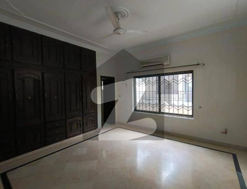 40x80 Double Story House Available On Rent Located In I-8 40x80 Double Story House Available On Rent Located In I-8