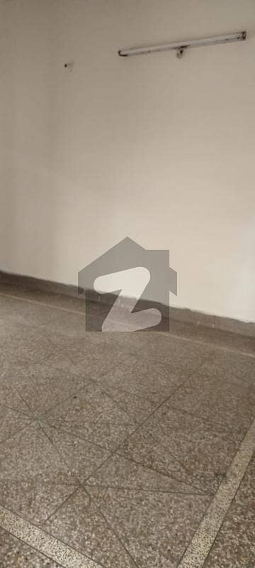 علامہ اقبال ٹاؤن ۔ راوی بلاک علامہ اقبال ٹاؤن,لاہور میں 4 کمروں کا 10 مرلہ مکان 3.5 کروڑ میں برائے فروخت۔