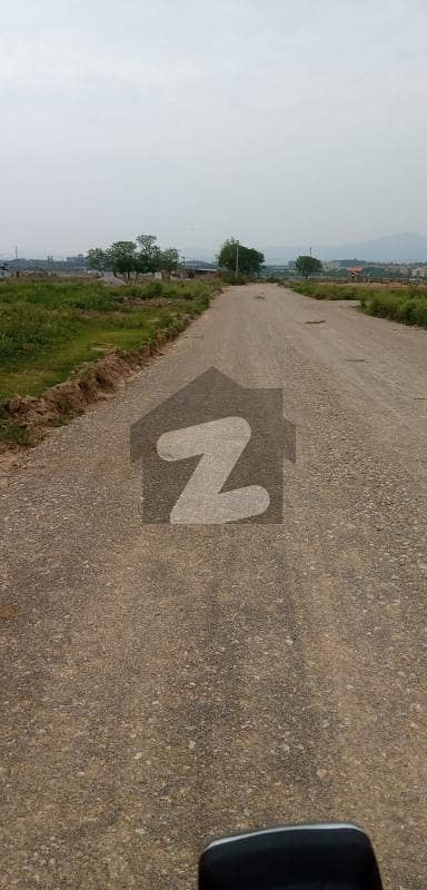 آئی۔12/4 آئی ۔ 12,اسلام آباد میں 5 مرلہ رہائشی پلاٹ 1.37 کروڑ میں برائے فروخت۔ آئی۔12/4 آئی ۔ 12,اسلام آباد میں 5 مرلہ رہائشی پلاٹ 1.37 کروڑ میں برائے فروخت۔