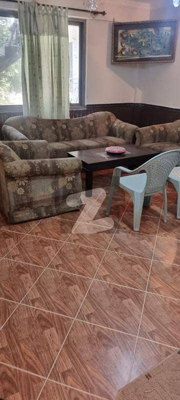 2-BEDROOM CHARMING FLAT NEAR MAAL ROAD 2-BEDROOM CHARMING FLAT NEAR MAAL ROAD