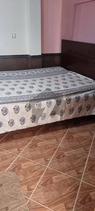 مسیاری مری میں 2 کمروں کا 7 مرلہ فلیٹ 1.5 لاکھ میں کرایہ پر دستیاب ہے۔