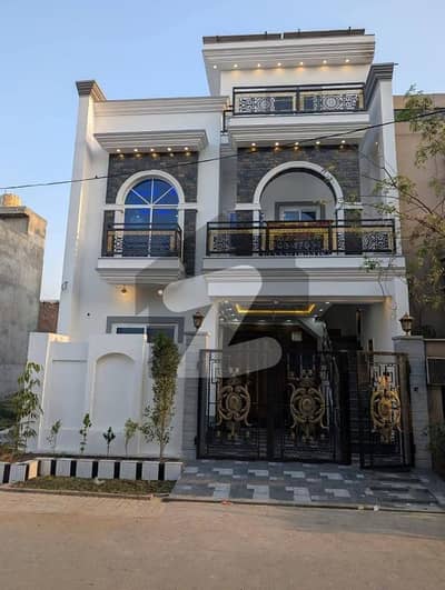 الرحمان گارڈن فیز 2 الرحمان گارڈن,لاہور میں 6 کمروں کا 5 مرلہ مکان 1.95 کروڑ میں برائے فروخت۔