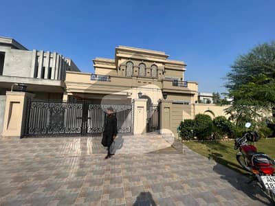 1 Kanal Elegant And Fully Maintained Super Hot Located Bungalow Is Available For Sale In The M Block Of DHA Phase 6 Lahore. 1 Kanal Elegant And Fully Maintained Super Hot Located Bungalow Is Available For Sale In The M Block Of DHA Phase 6 Lahore.