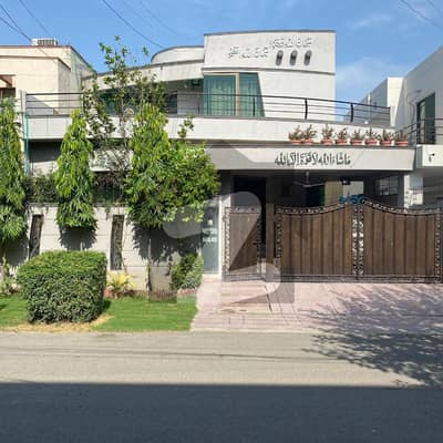 10 marla fully renovated double unit bungalow for sale location DHA phase 4 block GG 10 marla fully renovated double unit bungalow for sale location DHA phase 4 block GG