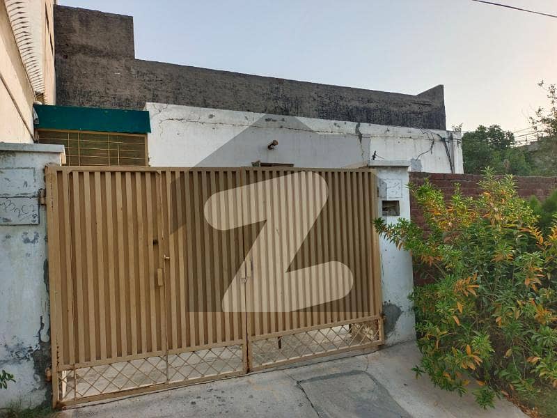5.34 Marla Single Storey Old House in C2 Township LHR 5.34 Marla Single Storey Old House in C2 Township LHR