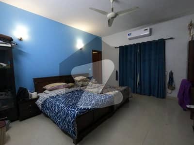 Get An Attractive Corner House In Karachi Under Rs. 130000000 Get An Attractive Corner House In Karachi Under Rs. 130000000