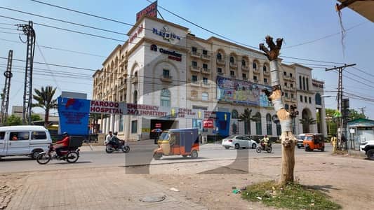 ڈی ایچ اے فیز 2 ڈیفنس (ڈی ایچ اے),لاہور میں 1 کمرے کا 4 مرلہ دکان 2.0 لاکھ میں کرایہ پر دستیاب ہے۔