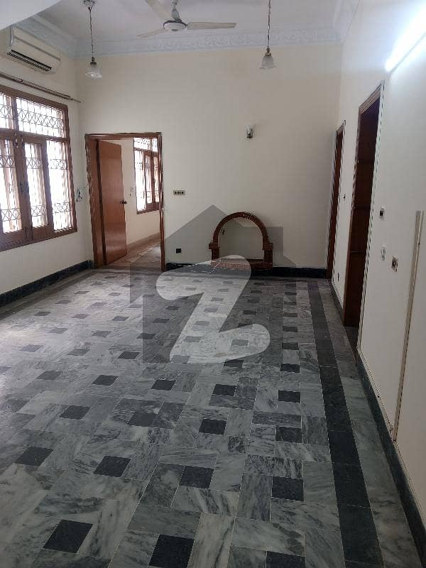 4 Bed Full House For Rent In F-11 4 Bed Full House For Rent In F-11