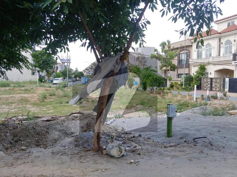 ڈی ایچ اے فیز9 پریزم ڈی ایچ اے ڈیفینس,لاہور میں 5 مرلہ رہائشی پلاٹ 65.0 لاکھ میں برائے فروخت۔ ڈی ایچ اے فیز9 پریزم ڈی ایچ اے ڈیفینس,لاہور میں 5 مرلہ رہائشی پلاٹ 65.0 لاکھ میں برائے فروخت۔