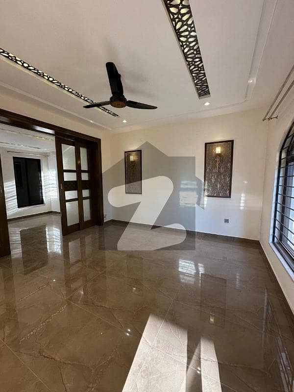 14 Marla Brand New Triple Storey House Available For Rent 14 Marla Brand New Triple Storey House Available For Rent