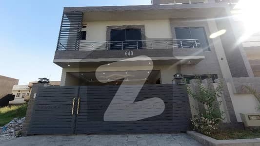 ایف ۔ 15/1 ایف ۔ 15,اسلام آباد میں 8 کمروں کا 11 مرلہ مکان 4.6 کروڑ میں برائے فروخت۔