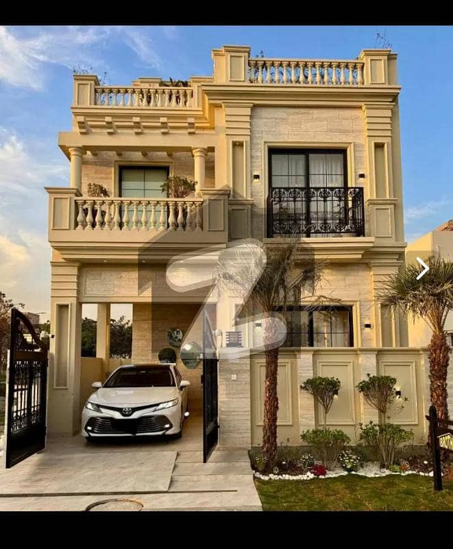 پارک ویو سٹی لاہور میں 4 کمروں کا 5 مرلہ مکان 1.6 کروڑ میں برائے فروخت۔ پارک ویو سٹی لاہور میں 4 کمروں کا 5 مرلہ مکان 1.6 کروڑ میں برائے فروخت۔