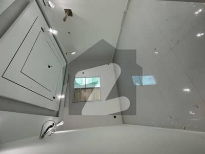 Brand New 3 Bed Drawing With Parking And Lift