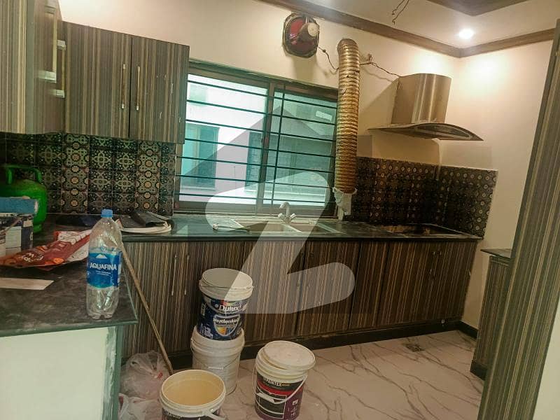 G10NEWUPPER PORTION FOR RENT PRIME LOCTION G10NEWUPPER PORTION FOR RENT PRIME LOCTION