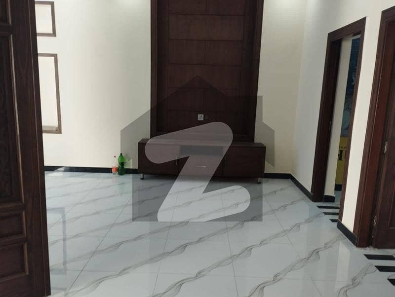 سوان گارڈن اسلام آباد میں 3 کمروں کا 12 مرلہ بالائی پورشن 70.0 ہزار میں کرایہ پر دستیاب ہے۔ سوان گارڈن اسلام آباد میں 3 کمروں کا 12 مرلہ بالائی پورشن 70.0 ہزار میں کرایہ پر دستیاب ہے۔
