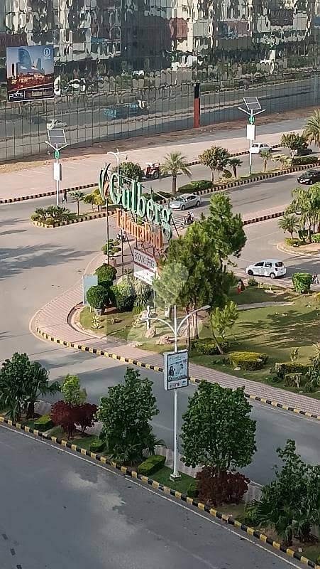 10M DEVELOPED POSSESSION L BLOCK GULBERG GREEN 10M DEVELOPED POSSESSION L BLOCK GULBERG GREEN