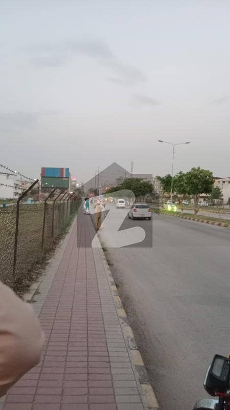 جناح گارڈنز فیز 1 جناح گارڈنز,ایف ای سی ایچ ایس,اسلام آباد میں 7 مرلہ رہائشی پلاٹ 1.1 کروڑ میں برائے فروخت۔ جناح گارڈنز فیز 1 جناح گارڈنز,ایف ای سی ایچ ایس,اسلام آباد میں 7 مرلہ رہائشی پلاٹ 1.1 کروڑ میں برائے فروخت۔